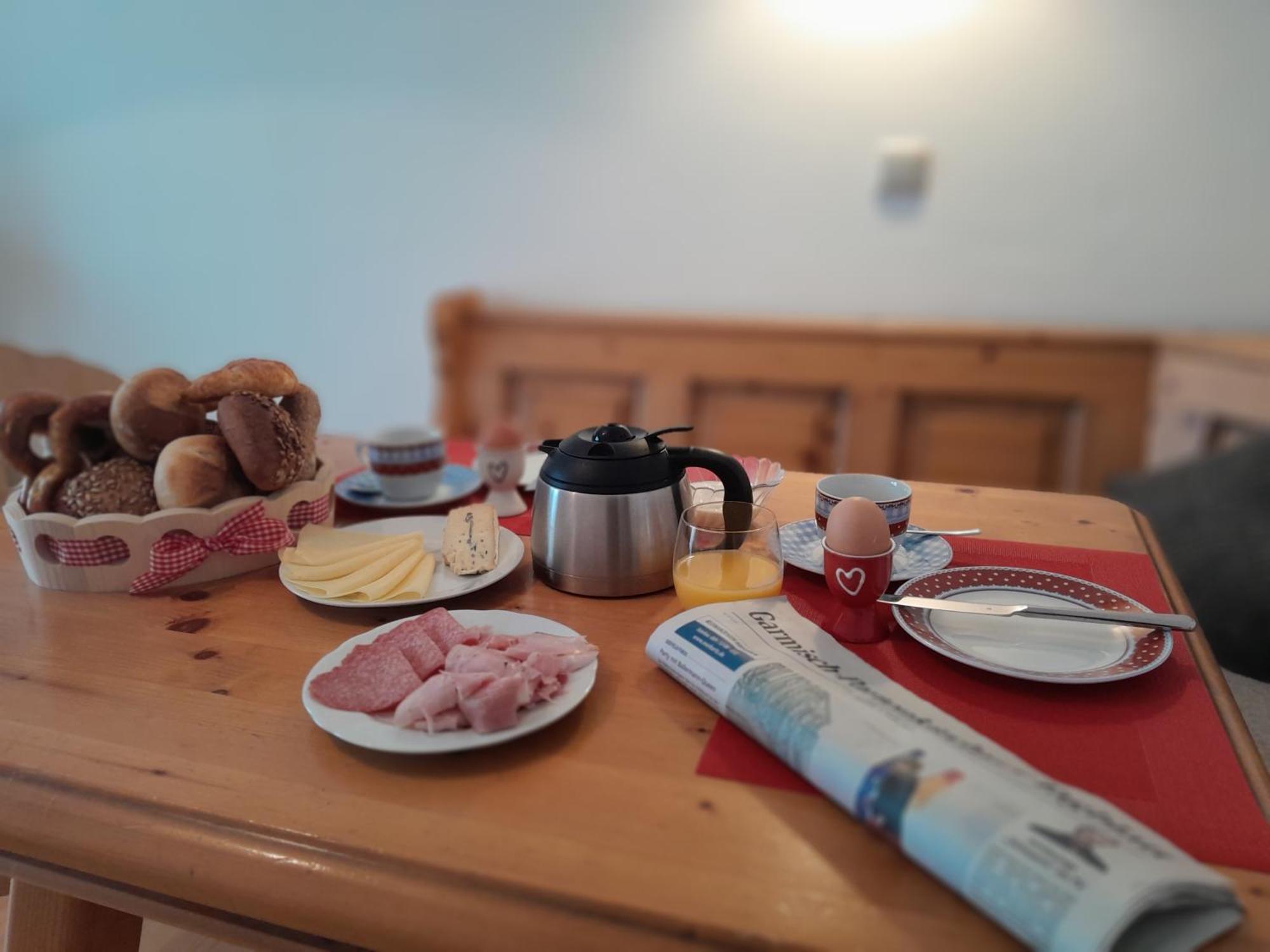 Gaestehaus Zunterer ヴァルガウ 部屋 写真